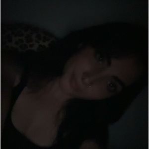 Meet your Posher, Alayna